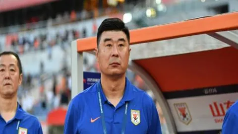 迪巴拉领袖气质获拉涅利认可，反击失误丢球行为遭严厉斥责